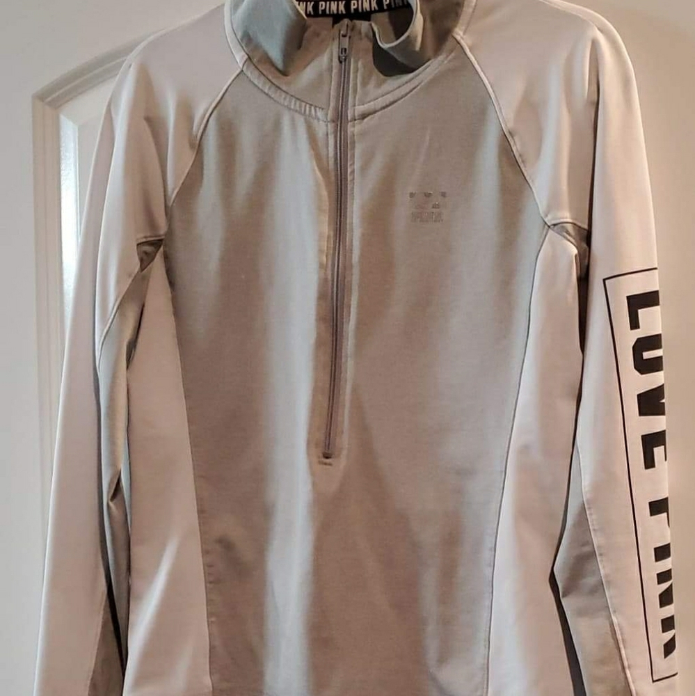 VS Pink woman's small silver grey long sleeve top